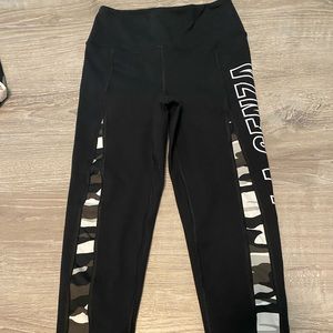 LA SENZA NWOT black leggings
